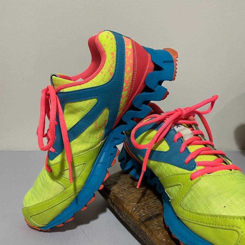 Reebok Zigtech Running Shoes Sneakers Pink Purple Black Women's Size 7